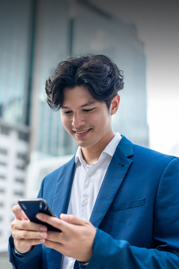 許先生(房地產行政助理)